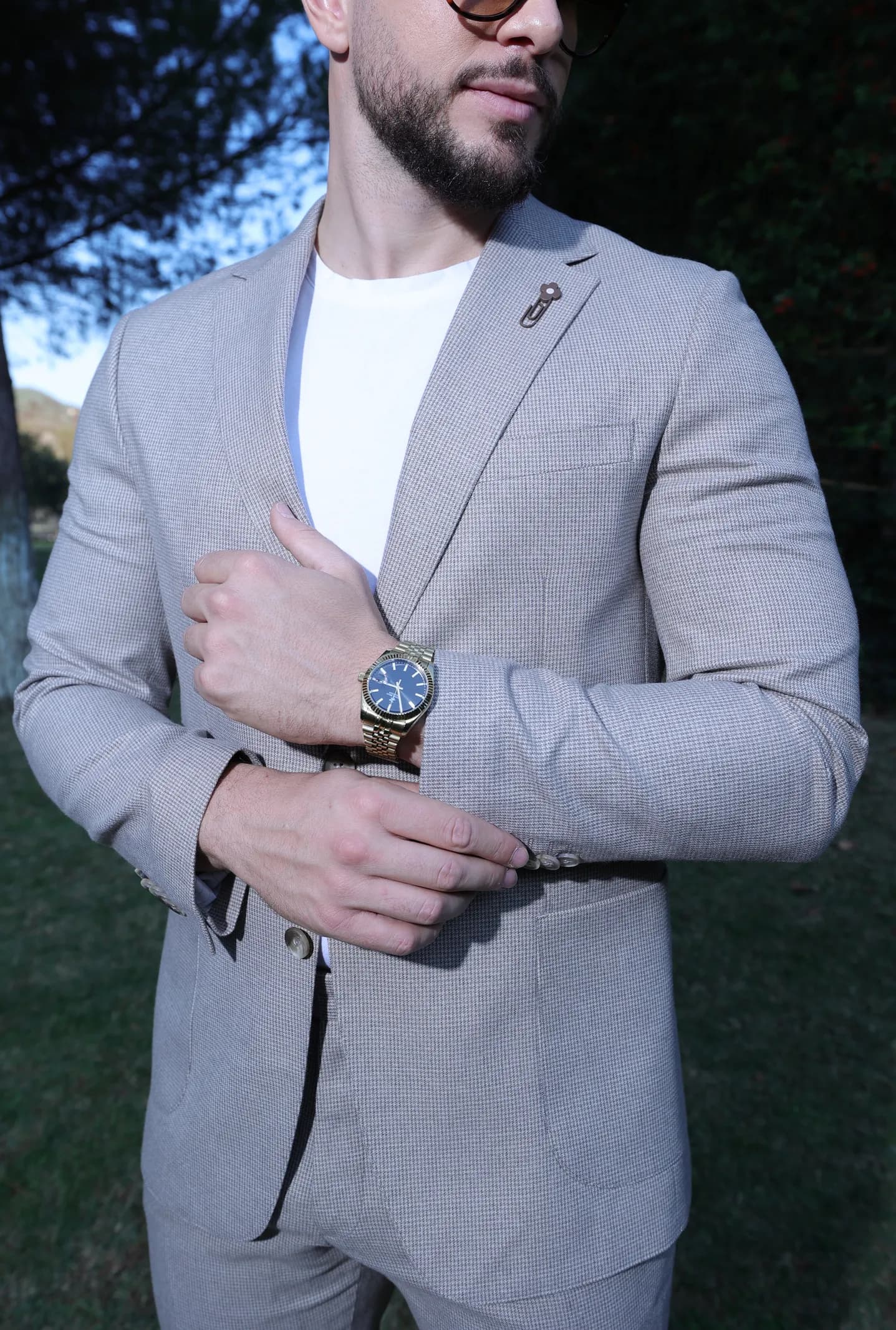 kostum gri me mashet – foto 3