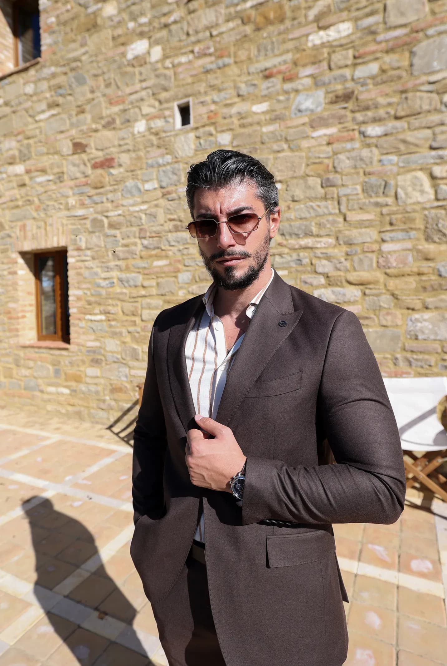 kostum ngjyre kafe – foto 3