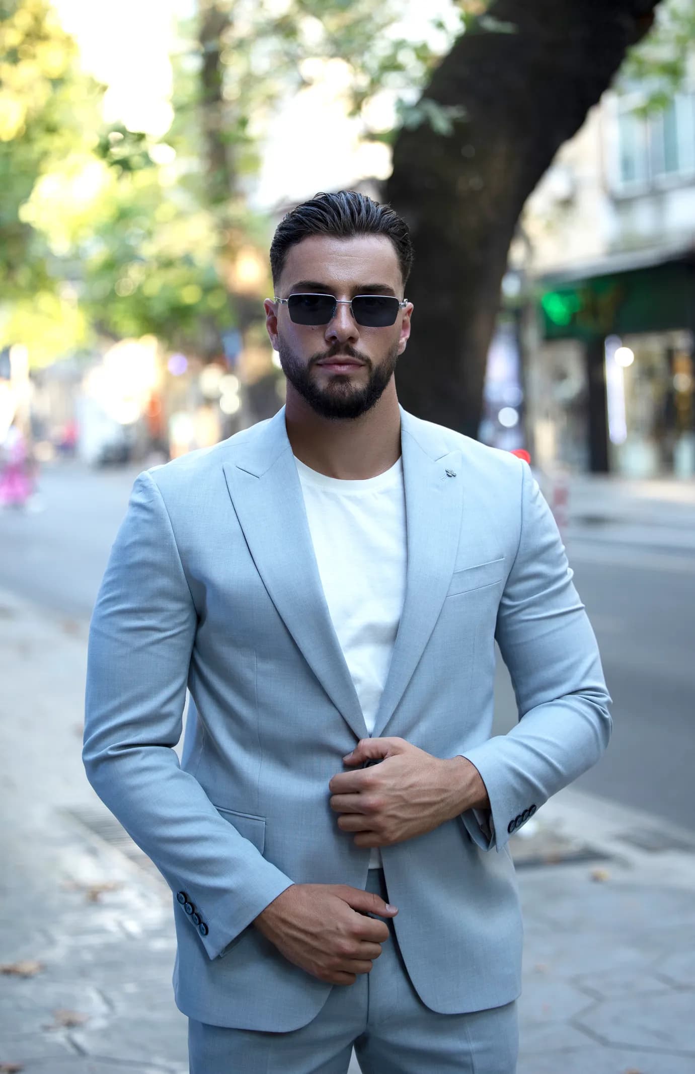 kostum light gray